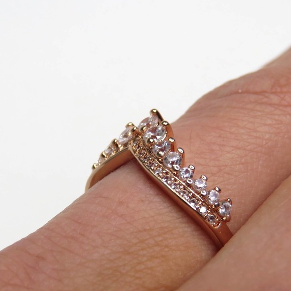 Pandora Rose Gold Princess Wishbone Ring Size 8 - Picture 5 of 12